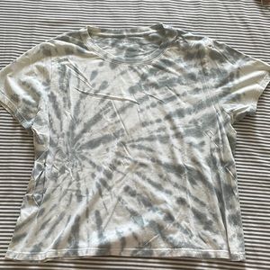Everlane cropped tie dye tee